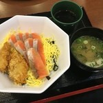 どんぶり一番 - 炙りサーモン丼　￥780