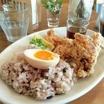 テイストアンドセンス - 若鶏の唐揚げ