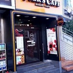 ピアーズカフェ - 店舗入口