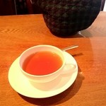 ブンブン紅茶店 - 紅茶とティーコゼー。
