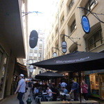 The Quarter - カフェ文化を代表するメルボルンらしい光景