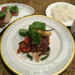 神戸パリ食堂 - 2016.4.16　土日祝日限定オードブル付きBランチ
      1500円(税込)
      ※平日はオードブルなしの800円(税込)