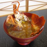 日本料理 鯛 - 伊勢海老味噌汁