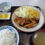 ドライブイン藤原駅 - 焼肉定食