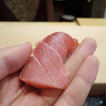 初音鮨 - まぐろ中トロ