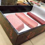 初音鮨 - まぐろ食べ比べ