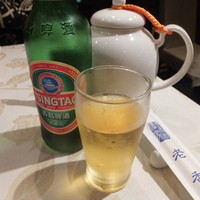 老香港酒家京都 - 青島ビール650円　201604