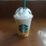 スターバックス・コーヒー - カンタロープ メロン ＆ クリーム フラペチーノ®：680円