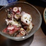 圭 - 同じく黒オリーブ和えのタコ！たまらん♡