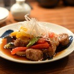 酢重ダイニング　六角 - 彩り野菜と豚肉の黒酢炒め