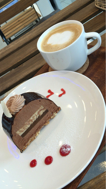 桜木町 コレットマーレでケーキセット By ありれい パティスリー ポルトボヌール みなとみらい店 Patisserie Porte Bonheur 桜木町 ケーキ 食べログ