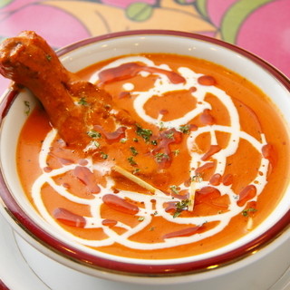 We offer a variety of ``secret curries'' made with carefully selected spices♪