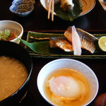 赤沢迎賓館 - おかゆと納豆の不思議