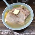 熊王ラーメン - 塩バターチャーシュー2枚