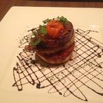 鉄板焼さくら - フランス産”フォアグラ”と焼リンゴのソテー