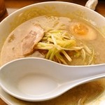 ニューラーメンショップ - ネギミソラーメン中
