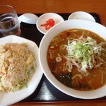 台湾料理 鴻起順 - 2016.4.18台湾味噌ラーメンのチャーハンセット800円