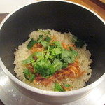 卯月 - 桜海老と筍の釜飯