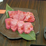 SATOブリアン - 手前カイノミ、奥ランプ