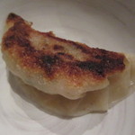 かぐらちゃか 餃子庵 - 焼き餃子（ニンニク有）　450円