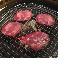 焼肉 にくなべ屋 神戸びいどろ 北野坂店 - タン♪