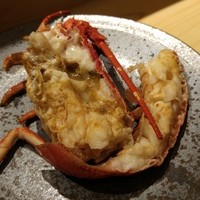 SUSHI TOKYO TEN、 新宿ニュウマン店 - 伊勢海老蒸し バター醤油をかけて