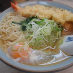 うどんのいなや - かけむぎ+えび天、たまご