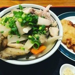 純手打ち讃岐うどん五郎 - しっぽくうどん(あつあつ)
      ¥550
