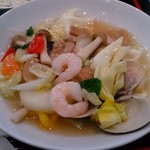 Hakubun - 海鮮と春野菜の炒め物