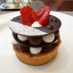 グランファミーユ・シェ松尾 - 