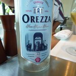 Benoit Alain Ducasse - こちらはガスありのミネラルウォーター。