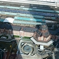 リストランテ･ヒロ チェントロ 丸ビル店 - 窓から見下ろす東京駅