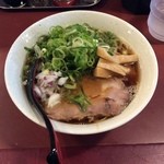 らーめん 豚鬼 - ネギ煮干しラーメン