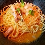 煮干乱舞 - あぶらそば(坦々) 400円　練りごまたっぷりなコク深い甘め仕様。花椒がピリリ。シビ辛苦手な私にも大丈夫なくらいです。香り良くウマイ。