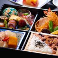 松花堂弁当
