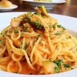 OSTERIA LUCE - トマトで煮込んだ若鶏とズッキーニのスパゲッティーニ