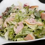 Classic Caesar salad with steamed chicken ~Caesar dressing~