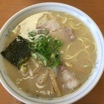 岡本中華 - 中華そば小