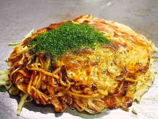 Okonomiyaki Mitchan Sohonten - カキ入り そば肉玉