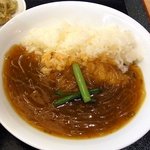 CANAE China 福龍 - 豚挽肉と春雨のピリ辛丼