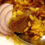 インドネパール料理　ミトチャ - マトンビリヤニのアップです　ライスにはインディカ米も少々