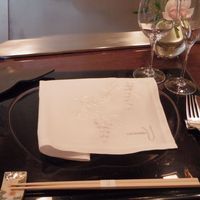 表参道うかい亭 - テーブルセッティング