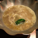 龍吟 - 先程の松葉蟹をこちらに投入！松葉蟹のしゃぶしゃぶです☆