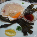 L'Ecume Saint-Honoré - 帆立の刺身