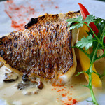 炭火イタリアン CARBO - 【炭火焼き】 鯛 ポルチーニクリームソース