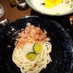 つるとんたん UDON NOODLE Brasserie - スダチ　この日にはやや寒かった