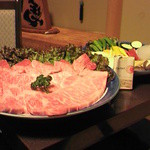 福寿館 本館レストラン - 皿一杯の肉（5人前）