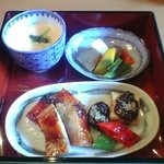 宵の口 - お重もきれいに。