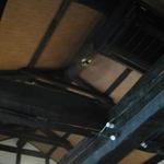 cafe栖 - 頑丈な梁