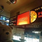 WINE&PIZZA HACHI - 店内